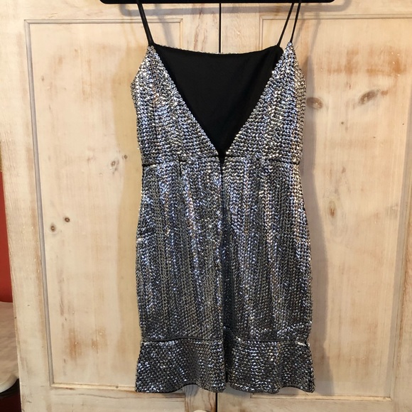 🌺🌼Endless Rose Silver Sequin Ruffle Mini Dress - Picture 2 of 8